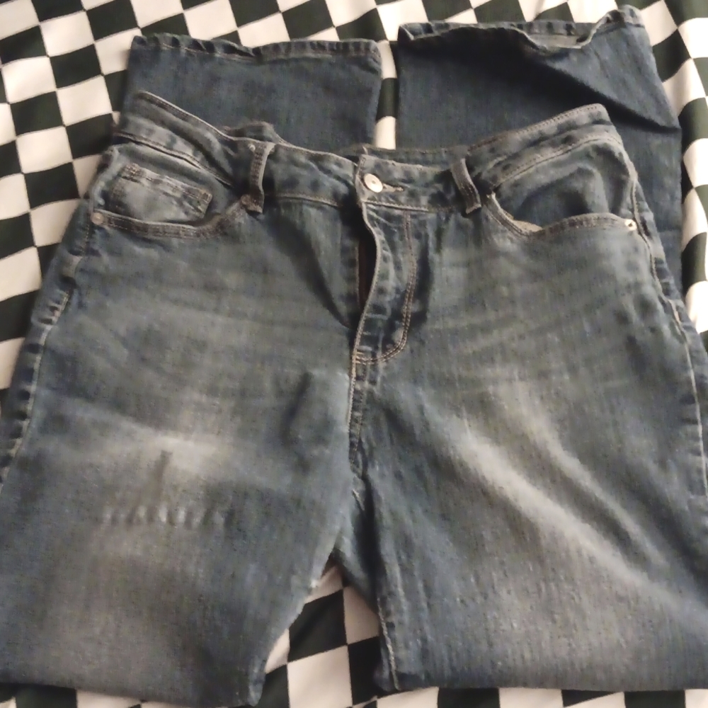 No boundaries classic jeans